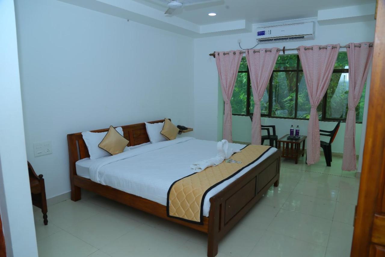 Finix Residency Pondicherry Esterno foto