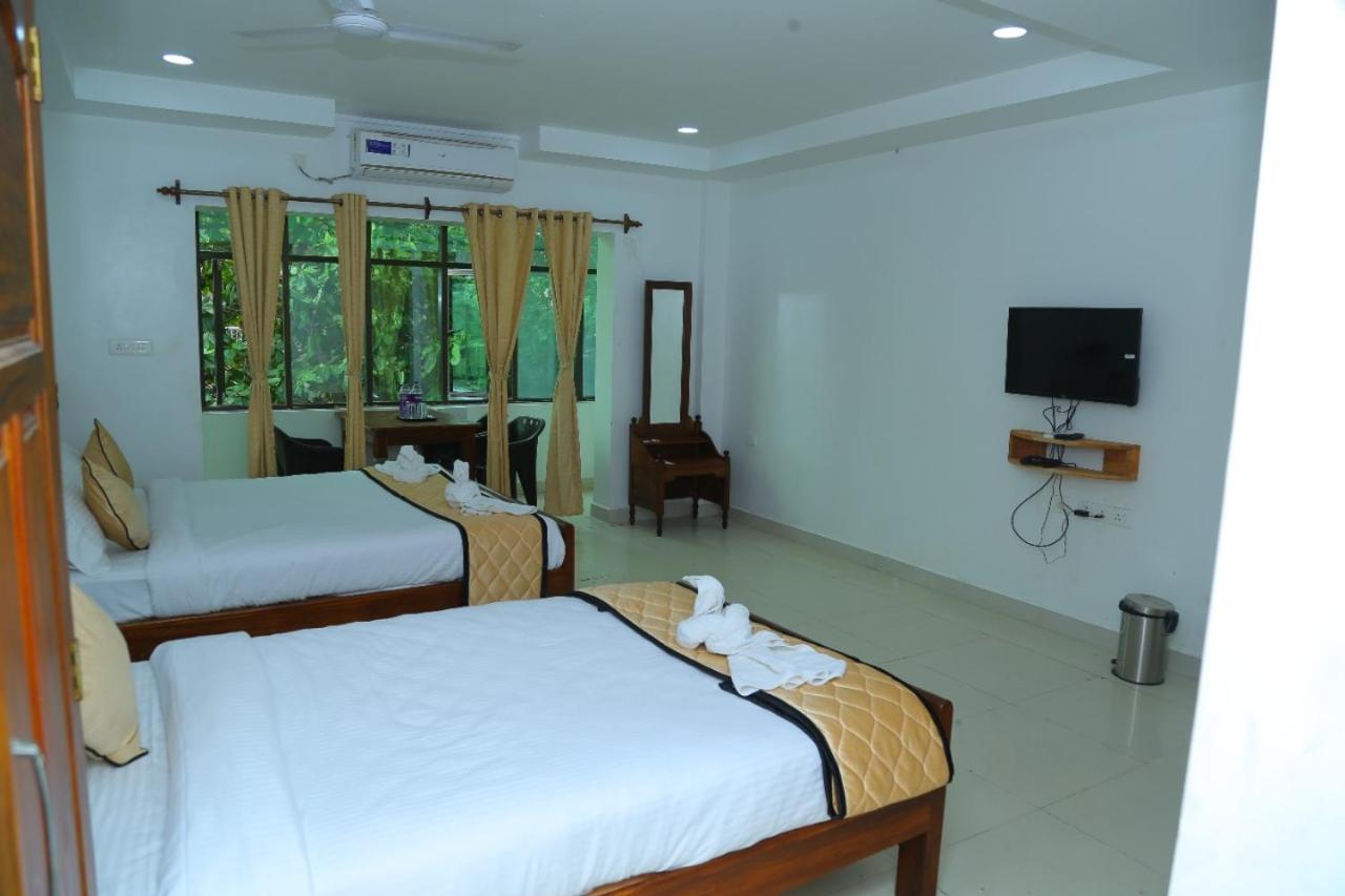 Finix Residency Pondicherry Esterno foto